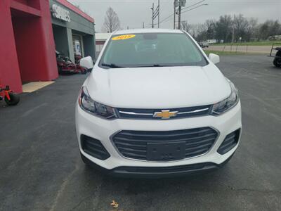 2018 Chevrolet Trax LS   - Photo 3 - Du Quoin, IL 62832