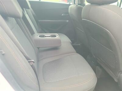 2018 Chevrolet Trax LS   - Photo 8 - Du Quoin, IL 62832