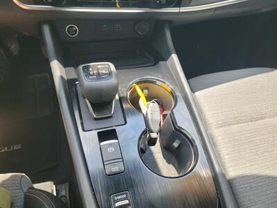 2022 Nissan Rogue S   - Photo 13 - Du Quoin, IL 62832