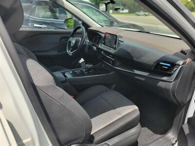 2022 Nissan Rogue S   - Photo 15 - Du Quoin, IL 62832