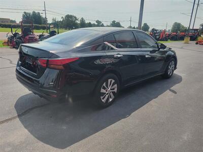 2021 Nissan Altima 2.5 S   - Photo 6 - Du Quoin, IL 62832