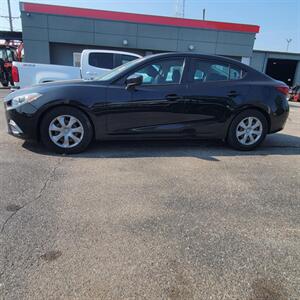 2014 Mazda Mazda3 i Sport   - Photo 1 - Du Quoin, IL 62832