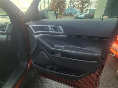 2015 Ford Explorer XLT   - Photo 20 - Du Quoin, IL 62832