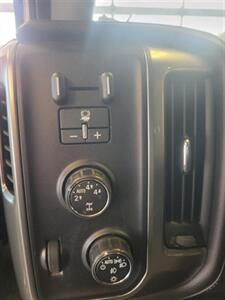 2015 Chevrolet Silverado 1500 LTZ - Photo 18 - Du Quoin, IL 62832