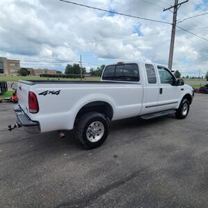 2000 Ford F-250 XLT   - Photo 6 - Du Quoin, IL 62832