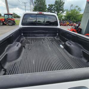 2000 Ford F-250 XLT   - Photo 8 - Du Quoin, IL 62832