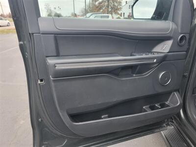 2023 Ford Expedition XLT - Photo 10 - Du Quoin, IL 62832