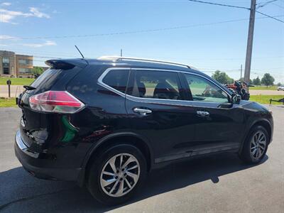 2015 Nissan Rogue SL   - Photo 5 - Du Quoin, IL 62832