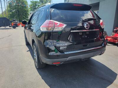 2015 Nissan Rogue SL   - Photo 8 - Du Quoin, IL 62832