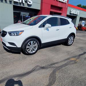 2017 Buick Encore Preferred   - Photo 2 - Du Quoin, IL 62832