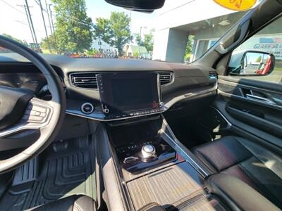 2022 Jeep Wagoneer Series II - Photo 17 - Du Quoin, IL 62832