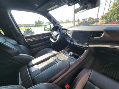 2022 Jeep Wagoneer Series II - Photo 25 - Du Quoin, IL 62832