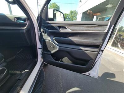 2022 Jeep Wagoneer Series II - Photo 24 - Du Quoin, IL 62832
