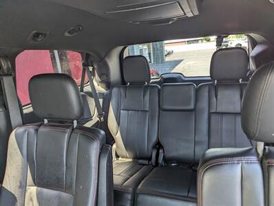 2016 Dodge Grand Caravan R/T - Photo 8 - Du Quoin, IL 62832