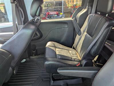 2016 Dodge Grand Caravan R/T - Photo 9 - Du Quoin, IL 62832