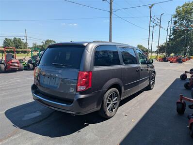 2016 Dodge Grand Caravan R/T - Photo 6 - Du Quoin, IL 62832