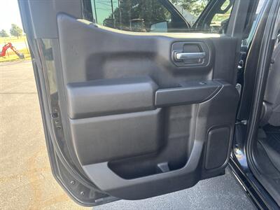 2021 Chevrolet Silverado 1500 LT - Photo 15 - Du Quoin, IL 62832