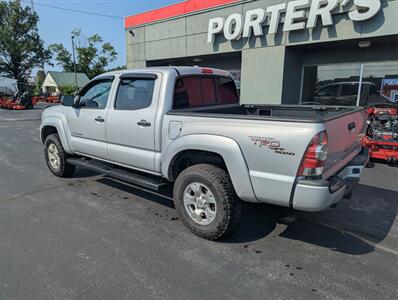 2010 Toyota Tacoma V6 - Photo 11 - Du Quoin, IL 62832