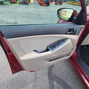 2014 Kia Optima LX   - Photo 9 - Du Quoin, IL 62832