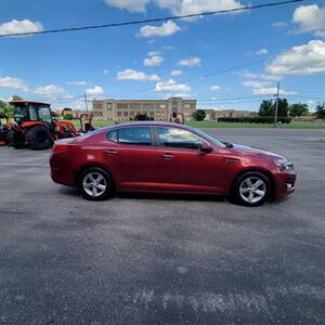 2014 Kia Optima LX   - Photo 4 - Du Quoin, IL 62832