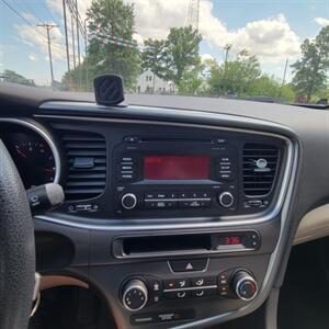 2014 Kia Optima LX   - Photo 12 - Du Quoin, IL 62832