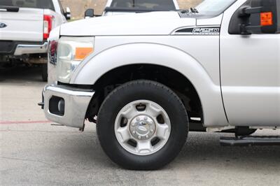 2012 Ford F-250 XLT   - Photo 14 - Arlington, TX 76011