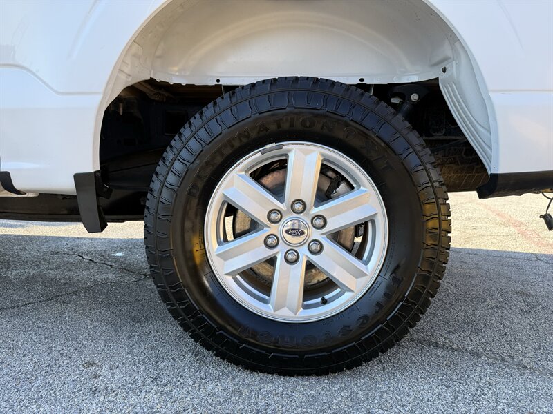 2023 Ford F-150 XL - Photo 10 - Arlington, TX 76011