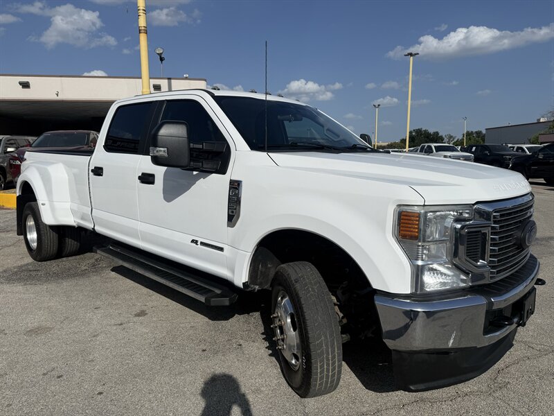 2022 Ford F-350 Super Duty STX - Photo 3 - Arlington, TX 76011