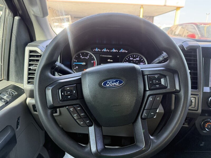 2022 Ford F-350 Super Duty STX - Photo 23 - Arlington, TX 76011