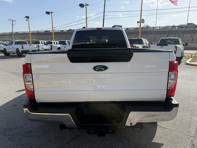 2022 Ford F-350 Super Duty STX - Photo 6 - Arlington, TX 76011