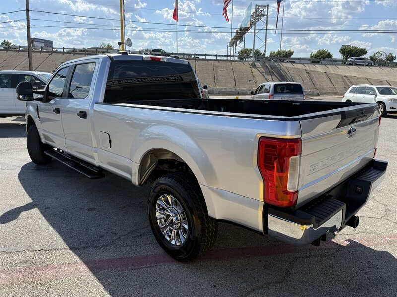 2022 Ford F-250 Super Duty XL - Photo 8 - Arlington, TX 76011