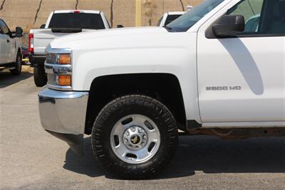 2018 Chevrolet Silverado 2500 Work Truck   - Photo 14 - Arlington, TX 76011