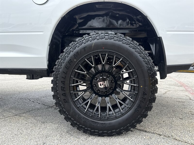 2022 RAM 2500 Big Horn - Photo 10 - Arlington, TX 76011