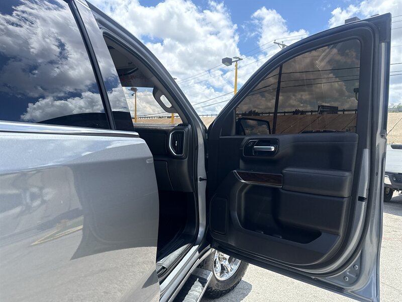 2021 GMC Sierra 1500 SLT - Photo 15 - Arlington, TX 76011