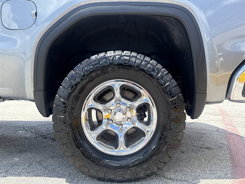 2021 GMC Sierra 1500 SLT - Photo 10 - Arlington, TX 76011