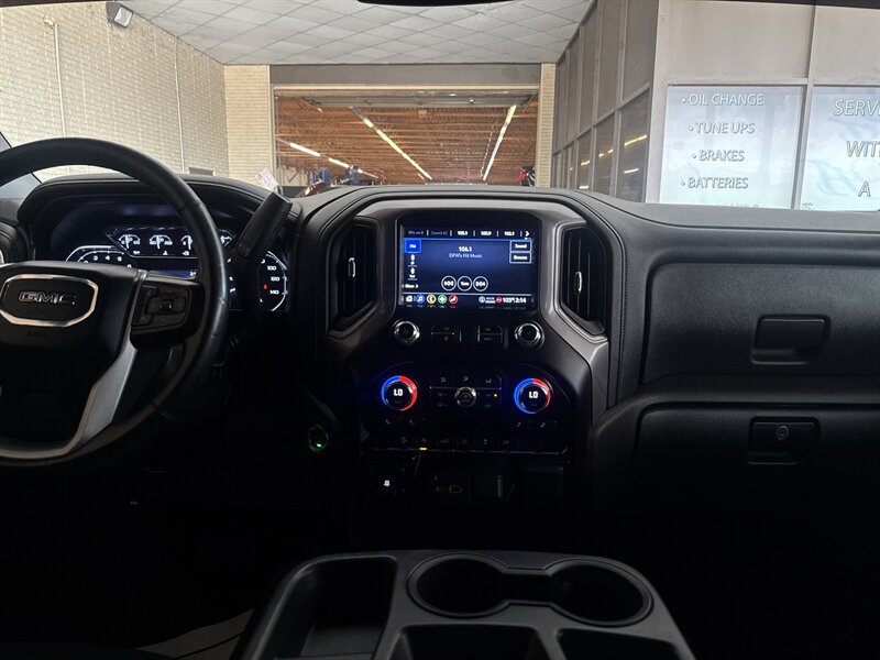2021 GMC Sierra 1500 SLT - Photo 24 - Arlington, TX 76011