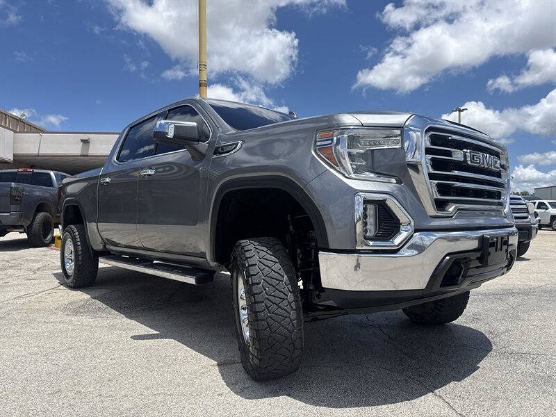 2021 GMC Sierra 1500 SLT - Photo 3 - Arlington, TX 76011