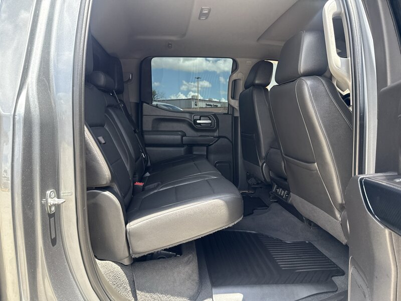 2021 GMC Sierra 1500 SLT - Photo 18 - Arlington, TX 76011