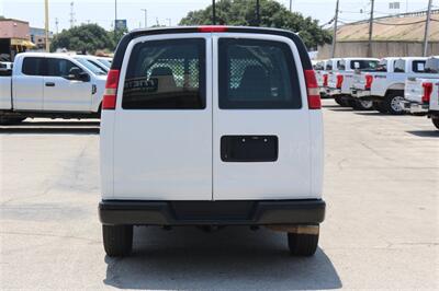 2009 Chevrolet Express 2500   - Photo 8 - Arlington, TX 76011