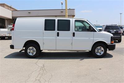 2009 Chevrolet Express 2500   - Photo 10 - Arlington, TX 76011