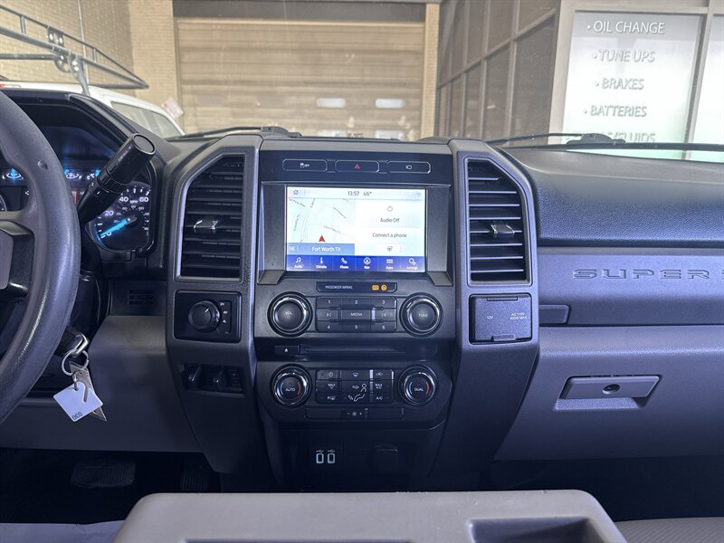 2019 Ford F-350 XL - Photo 26 - Arlington, TX 76011