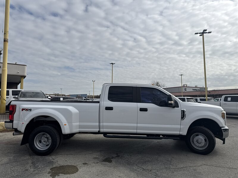 2019 Ford F-350 XL - Photo 4 - Arlington, TX 76011