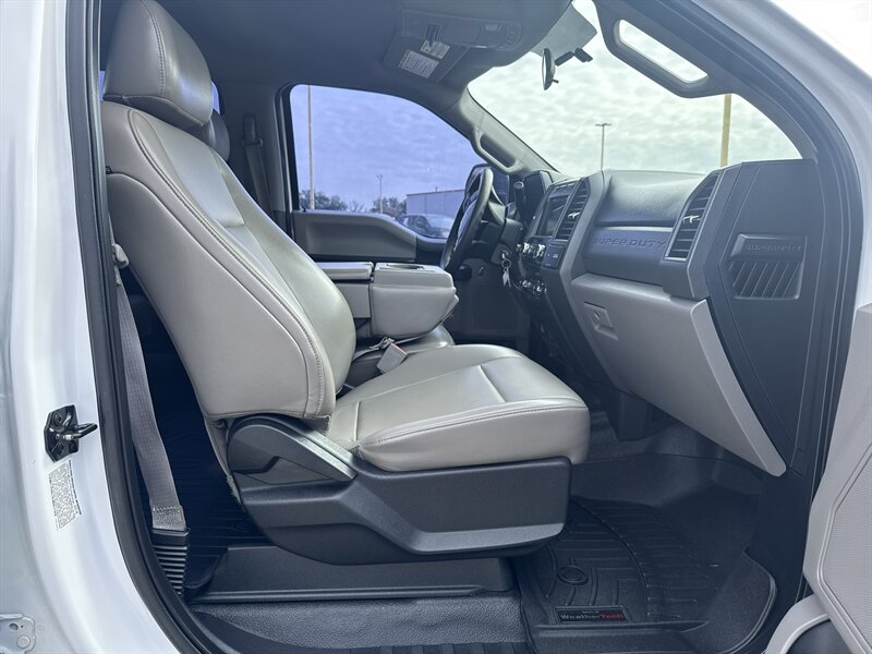 2019 Ford F-350 XL - Photo 20 - Arlington, TX 76011