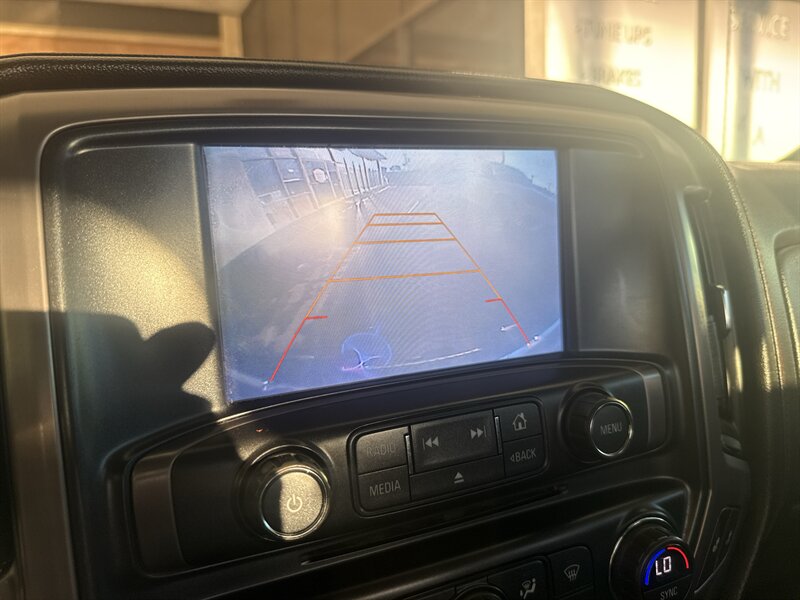 2017 GMC Sierra 1500 SLT   - Photo 24 - Arlington, TX 76011