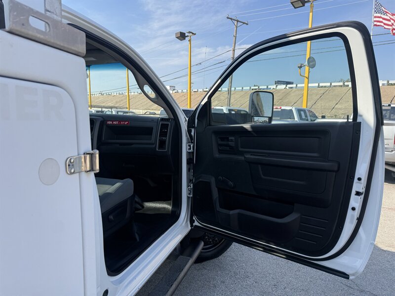2014 RAM 4500 Crane - Photo 15 - Arlington, TX 76011