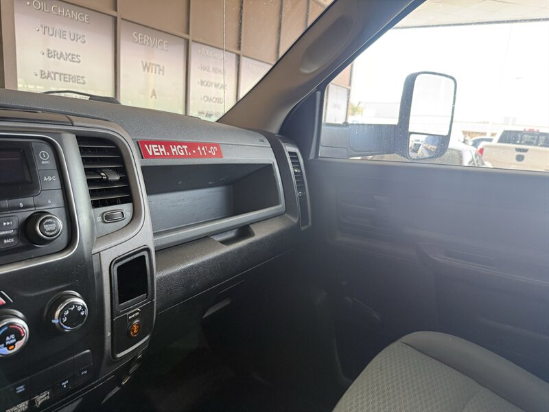 2014 RAM 4500 Crane - Photo 21 - Arlington, TX 76011
