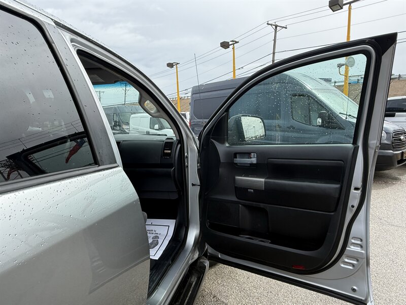 2013 Toyota Tundra Grade - Photo 18 - Arlington, TX 76011