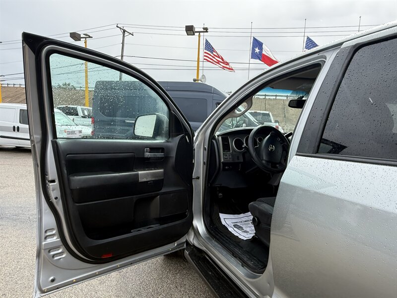 2013 Toyota Tundra Grade - Photo 14 - Arlington, TX 76011