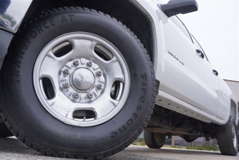 2017 Chevrolet Silverado 2500HD Work Truck - Photo 14 - Arlington, TX 76011