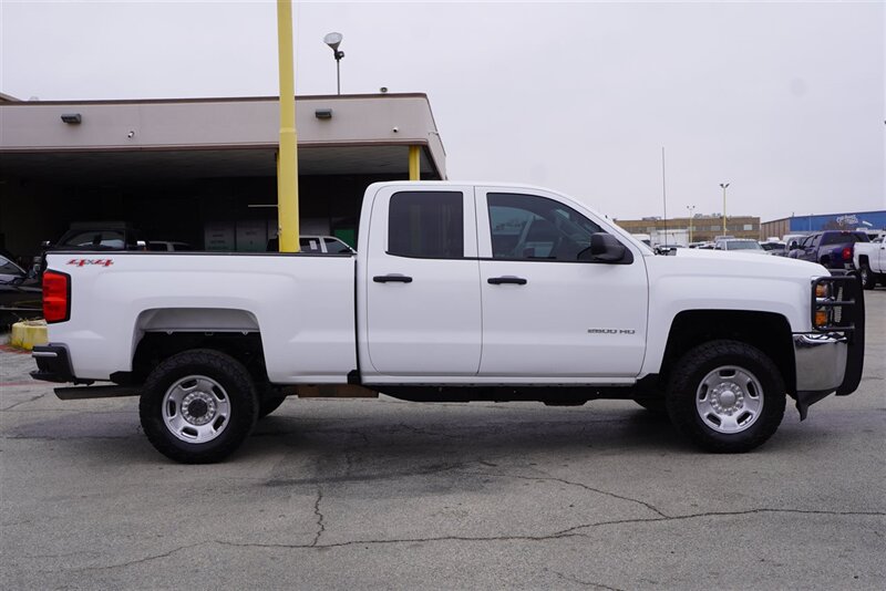 2017 Chevrolet Silverado 2500HD Work Truck - Photo 7 - Arlington, TX 76011